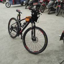 创意未来的头像